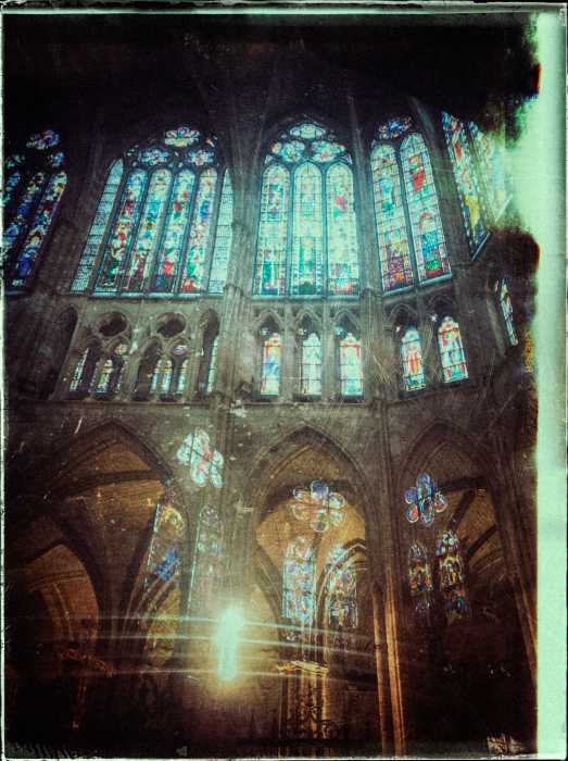 Interior de la catedral de León, vidrieras